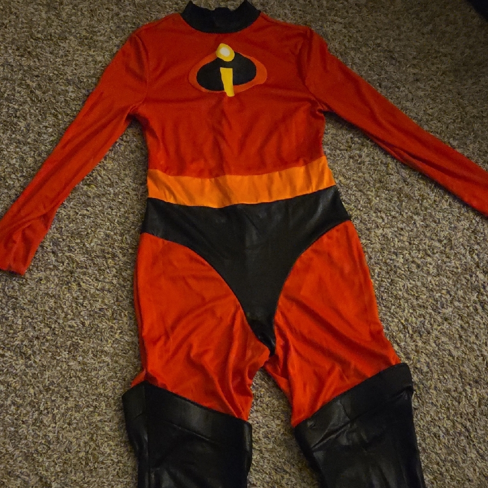 Mrs Incredible Superhero Costume - Red and Black